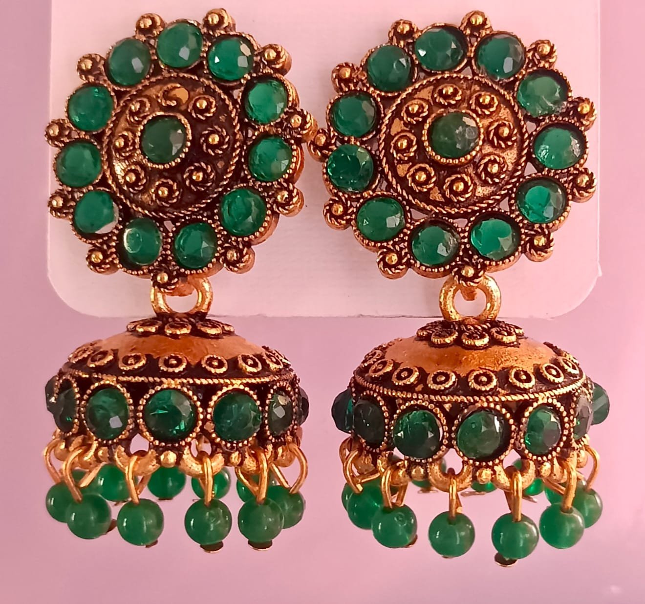 emerald green circle